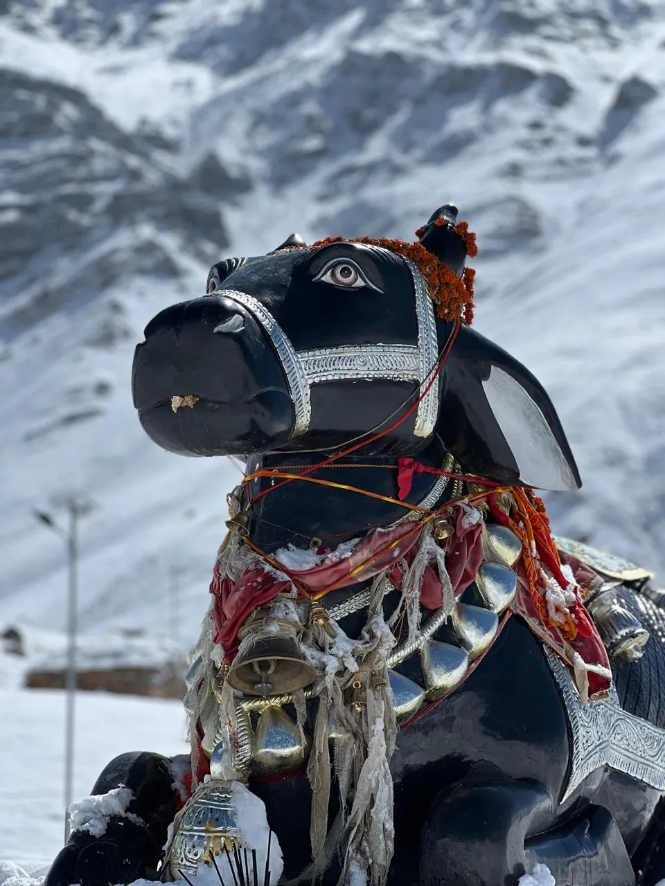 Prayer flags below Om Parvat